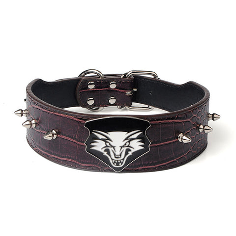 Charming Wolf Spiked Dog Collar